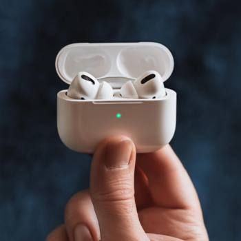 apple-airpods-pro-2152383