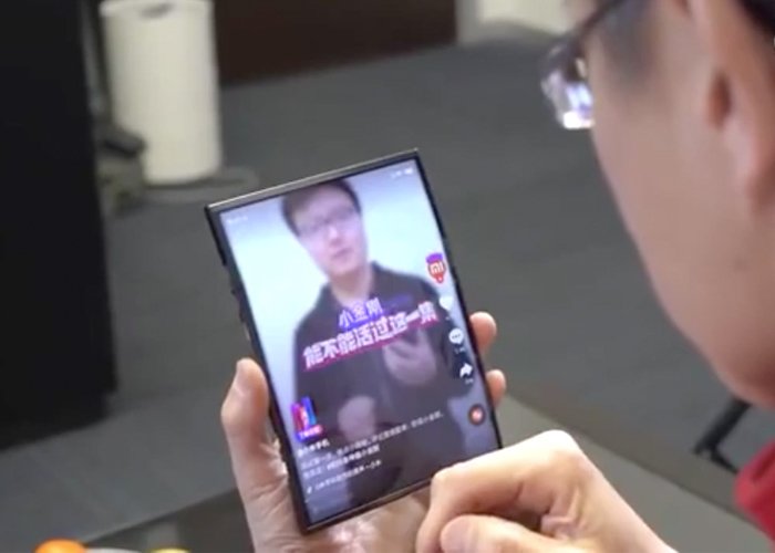Xiaomi-muestra-su-primer-telefono-plegable-en-video-700×500